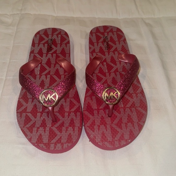 Pink Micheal Kors Flip Flops. Size 3 - Picture 1 of 3